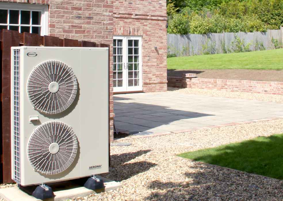 Why Switching to Energy-efficient Heating Solutions Is a Smart Move for UK