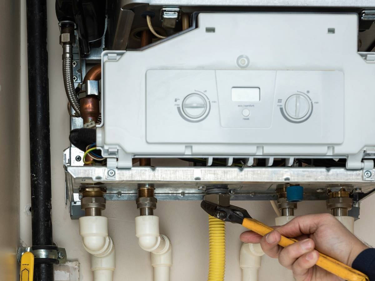 Combi Boiler Fault Finding Step by Step Diagnostics Guide